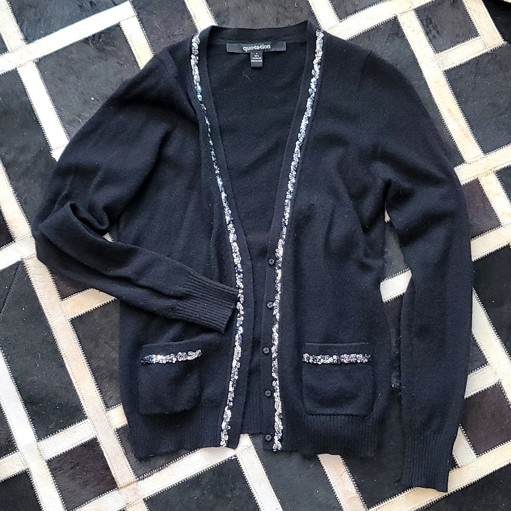 Quo•ta•tion black cashmere sweater,  size small